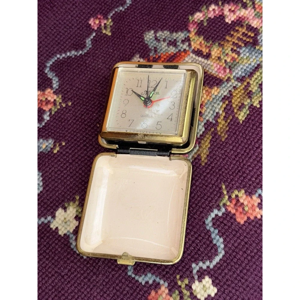 VINTAGE‎ MARCEL IN CASE QUARTZ TRAVELING ALARM CLOCK MADE IN JAPAN  WORKS